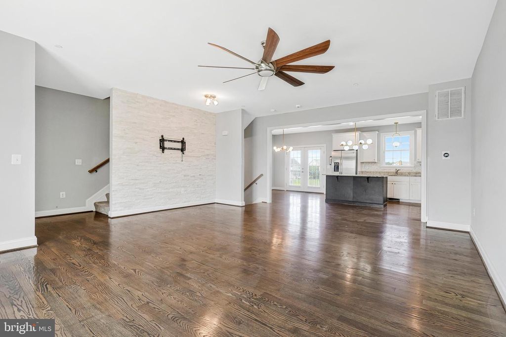 947 RYE DR, La Plata, MD 20646