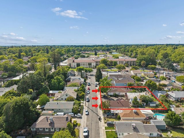 2133 Perkins Way, Sacramento, CA 95818