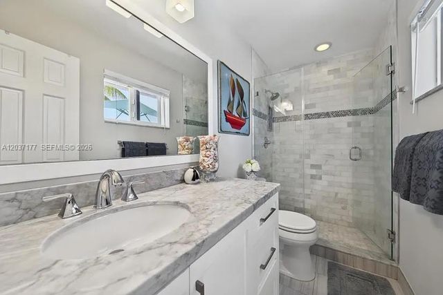 2125 NE 17th Terrace, Wilton Manors, FL 33305
