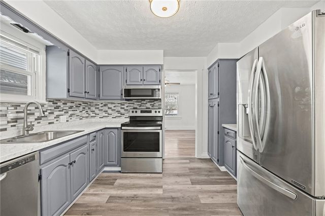 80 Everett Street, Greece, NY 14615