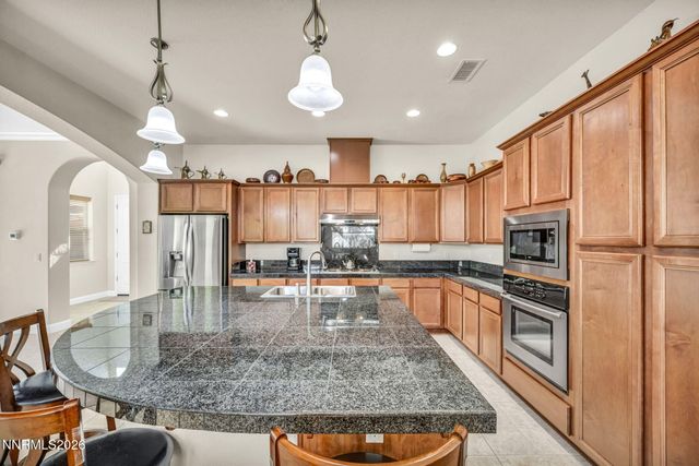 1753 Bella Casa Drive, Minden, NV 89423