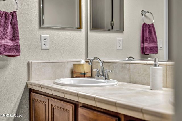 1753 Bella Casa Drive, Minden, NV 89423