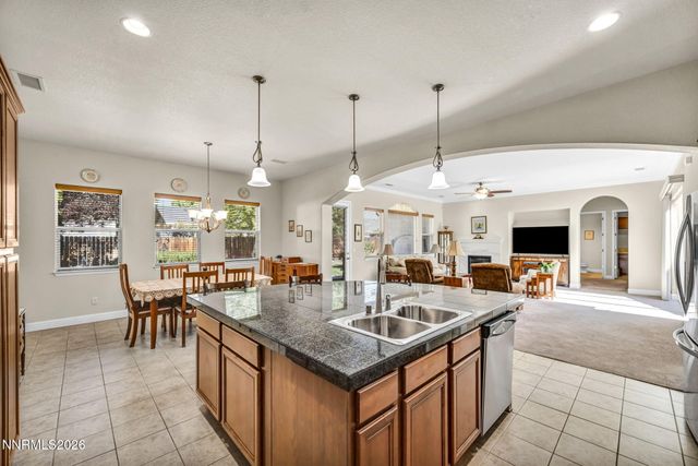 1753 Bella Casa Drive, Minden, NV 89423