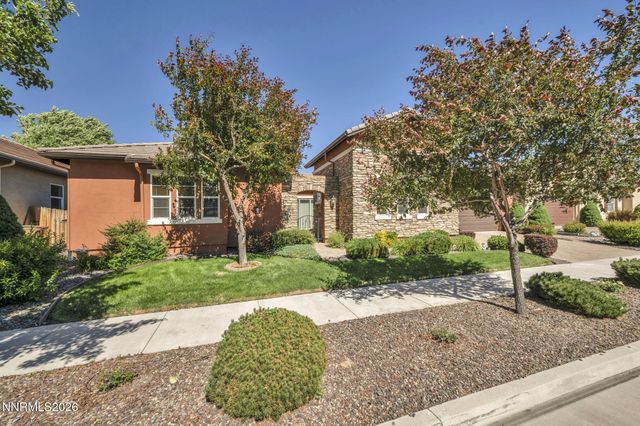 1753 Bella Casa Drive, Minden, NV 89423
