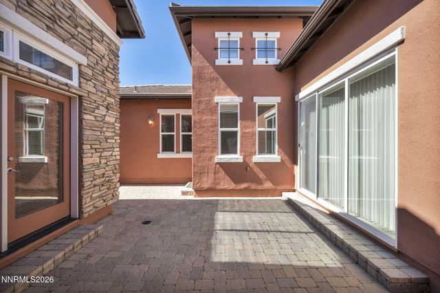 1753 Bella Casa Drive, Minden, NV 89423