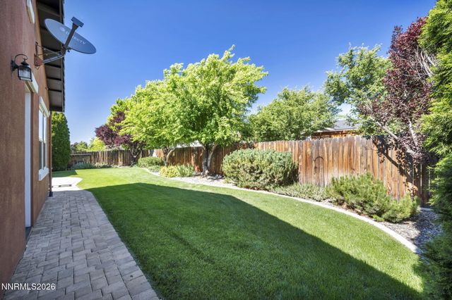 1753 Bella Casa Drive, Minden, NV 89423