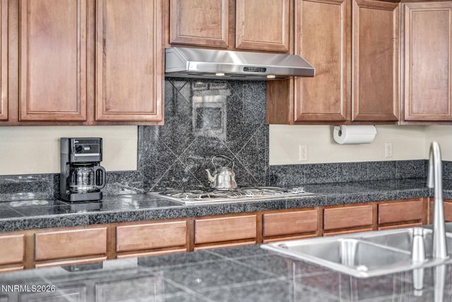 1753 Bella Casa Drive, Minden, NV 89423