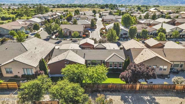 1753 Bella Casa Drive, Minden, NV 89423