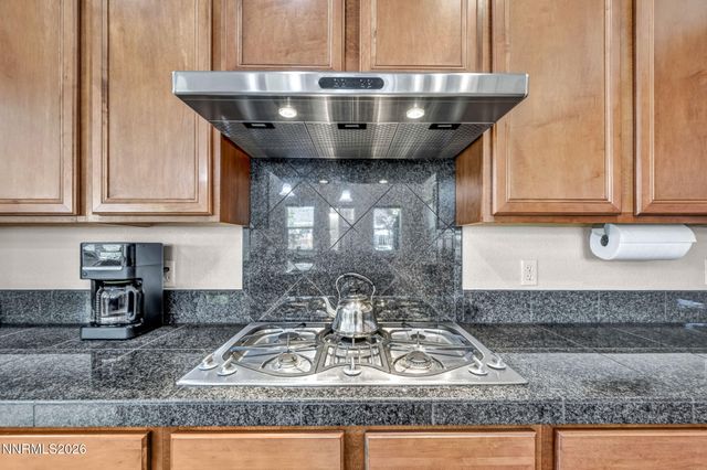 1753 Bella Casa Drive, Minden, NV 89423