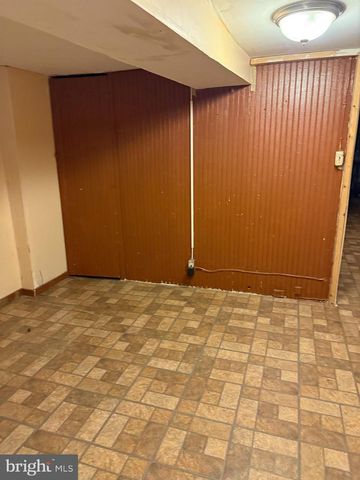 1121 8TH ST NE, Washington, DC 20002