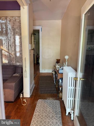 1121 8TH ST NE, Washington, DC 20002