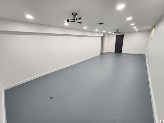 1303 Hilltop Dr, Mayfield, KY 42066