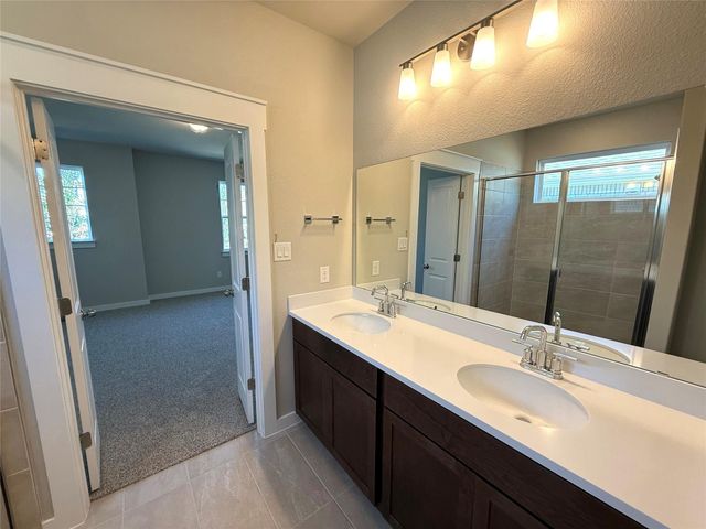 13508 Barn Chime PKWY, Elgin, TX 78621