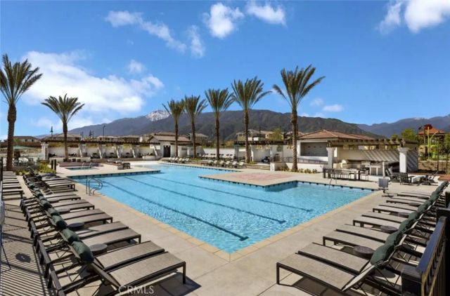 4927 Bracken Lane, Fontana, CA 92336