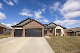 8521 Terracotta Place, O'fallon, IL 62269