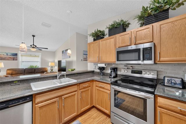 2673 SUFFOLK STREET, The Villages, FL 32162