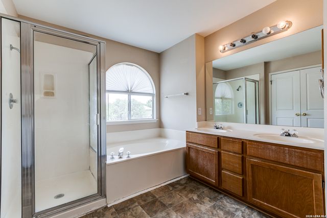 1239 Lynx Bend, San Antonio, TX 78251