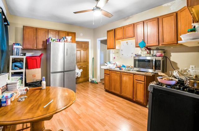 3139 N 21ST STREET, Milwaukee, WI 53206