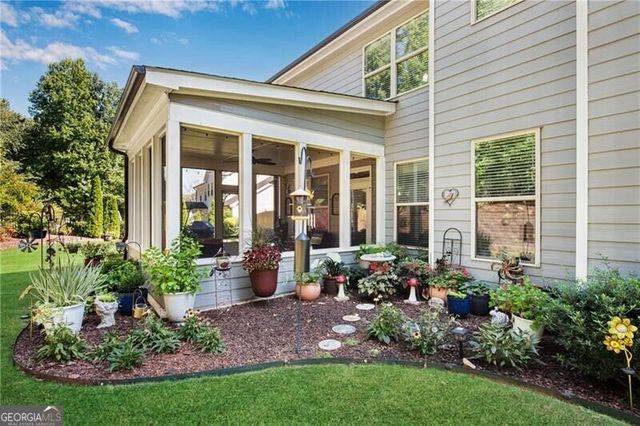 5128 Stefan Ridge Way, Buford, GA 30519