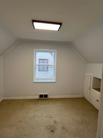 151 W Glen Lane, Riverdale, IL 60827