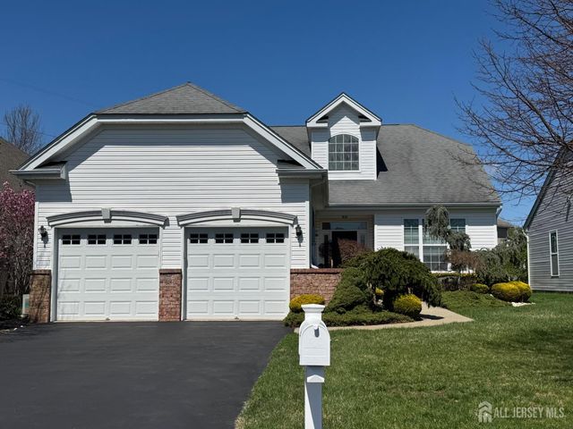 255 Spring Meadow Way, Monroe, NJ 08831