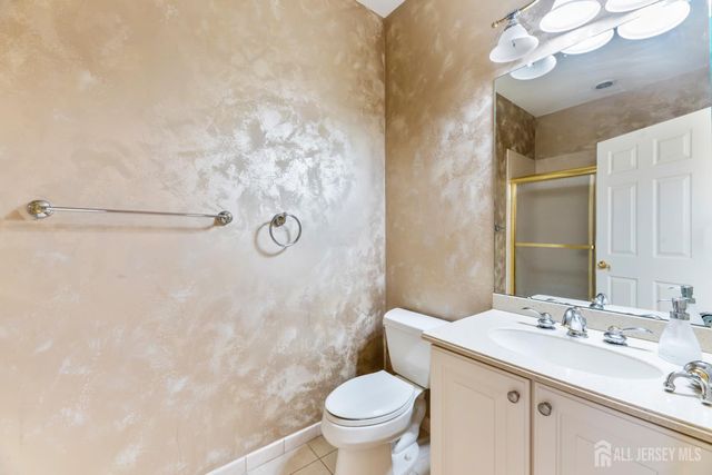 255 Spring Meadow Way, Monroe, NJ 08831