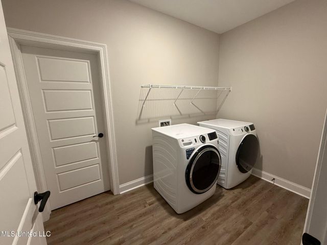 6820 Enclave Lane, Ocean Springs, MS 39564