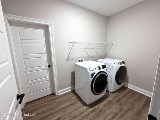 6820 Enclave Lane, Ocean Springs, MS 39564