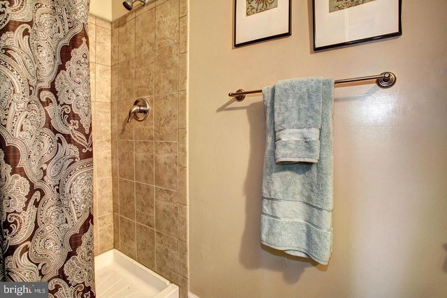14 CHERRY BEND CT, Germantown, MD 20874