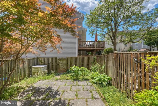 14 CHERRY BEND CT, Germantown, MD 20874