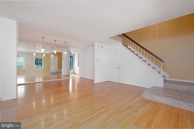 14 CHERRY BEND CT, Germantown, MD 20874