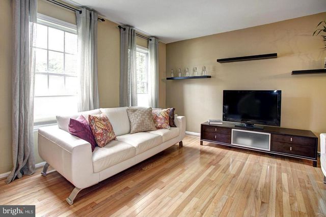 14 CHERRY BEND CT, Germantown, MD 20874