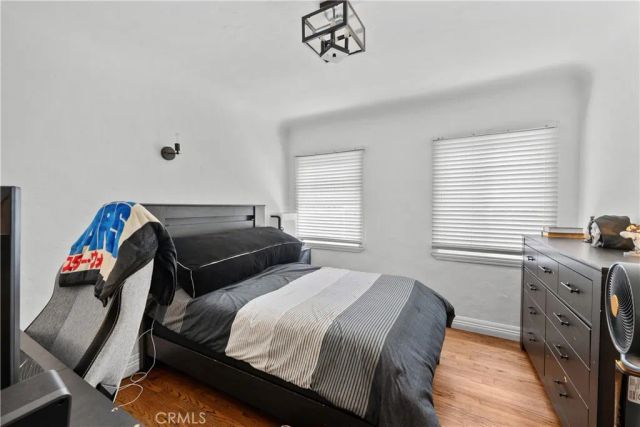 1010 E Santa Anita, Burbank, CA 91501