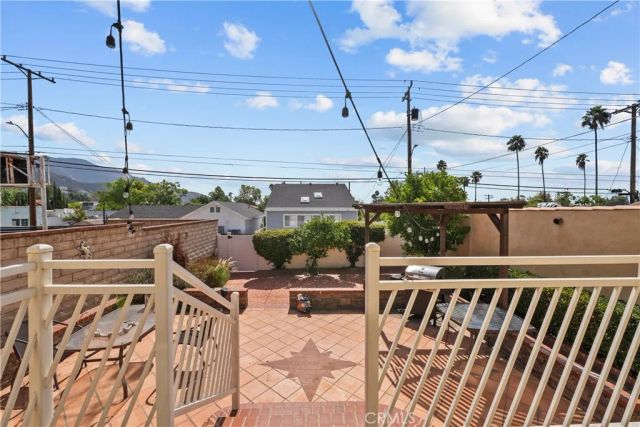 1010 E Santa Anita, Burbank, CA 91501