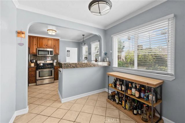 1010 E Santa Anita, Burbank, CA 91501