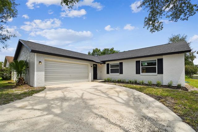 100 WOODFIELD COURT, Sanford, FL 32773