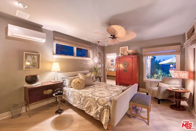 3827 RHODES Avenue, Studio City (los Angeles), CA 91604