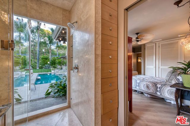 3827 RHODES Avenue, Studio City (los Angeles), CA 91604