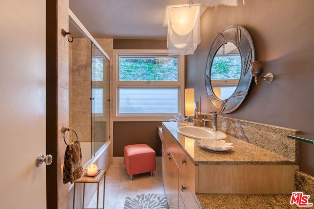 3827 RHODES Avenue, Studio City (los Angeles), CA 91604