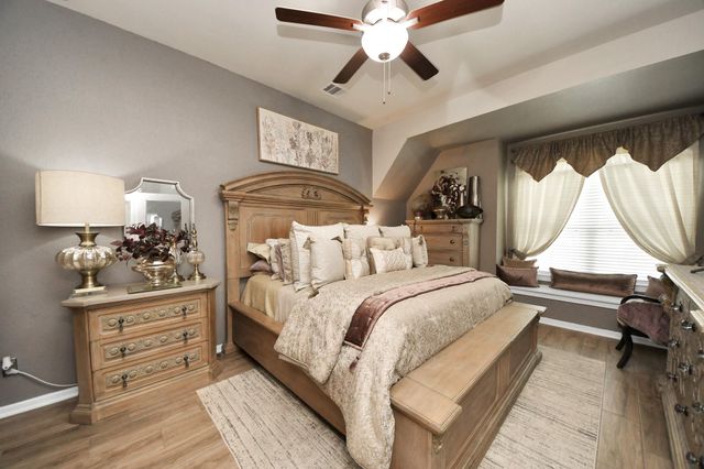 243 S Spotted Fern Drive, Montgomery, TX 77316