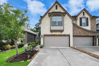 243 S Spotted Fern Drive, Montgomery, TX 77316