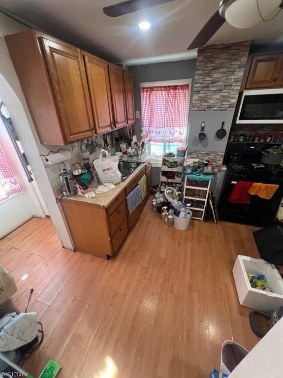 438 W 2Nd St, Plainfield City, NJ 07060 — photo 4