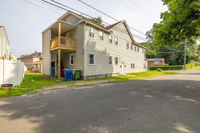 121 Hillview Avenue D, Waterbury, CT 06704
