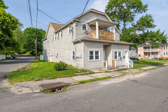 121 Hillview Avenue D, Waterbury, CT 06704