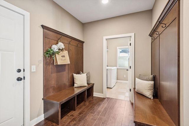 3776 Talero Curve, Chaska, MN 55318