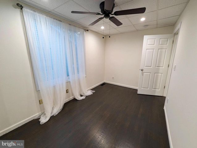 100 HOMECREST AVE, Ewing, NJ 08638