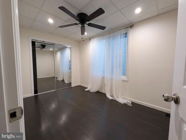100 HOMECREST AVE, Ewing, NJ 08638