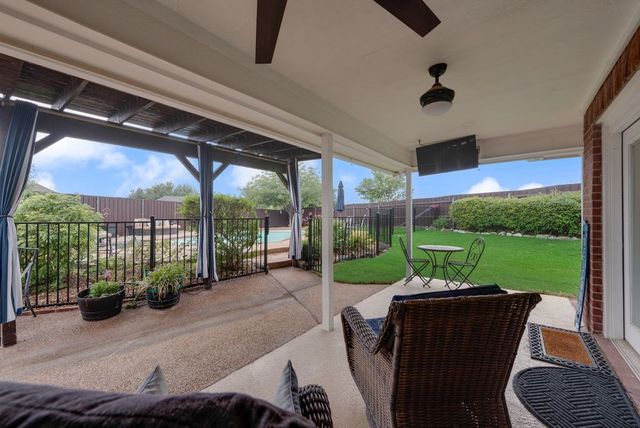 7057 Ridge Crest Drive, North Richland Hills, TX 76182