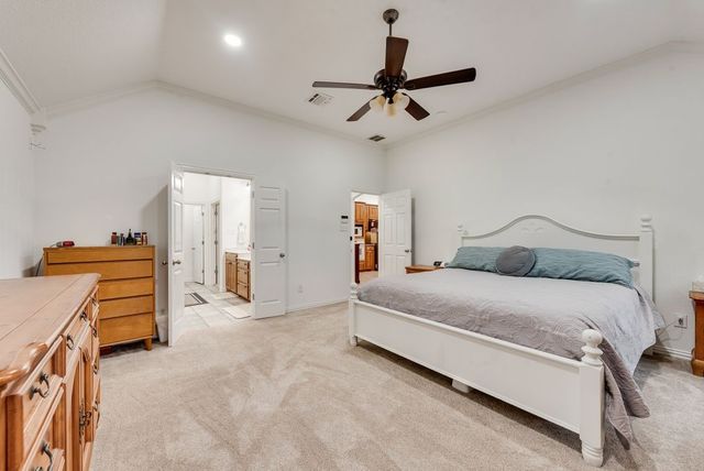 7057 Ridge Crest Drive, North Richland Hills, TX 76182