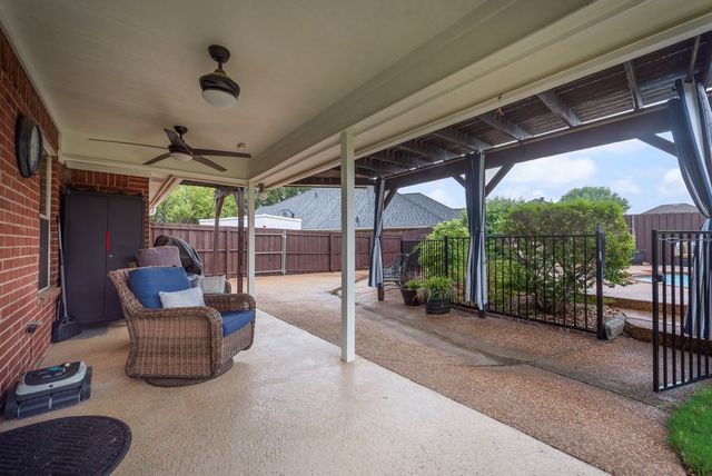 7057 Ridge Crest Drive, North Richland Hills, TX 76182